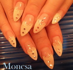 Best Nails - Moncsa munkái